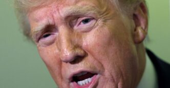 Trump Contesta Le Grazie Di Bi