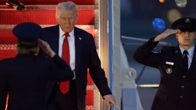 Trump Minaccia Dazi Alla Russi