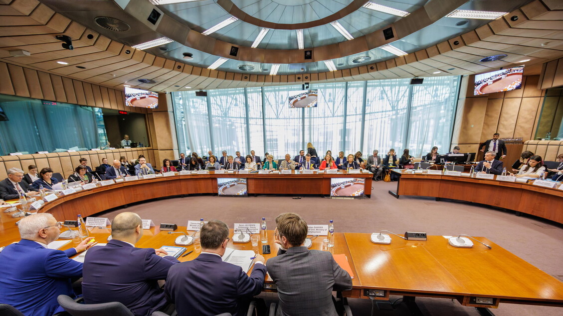 Ue3A Il Consiglio Europeo Sping