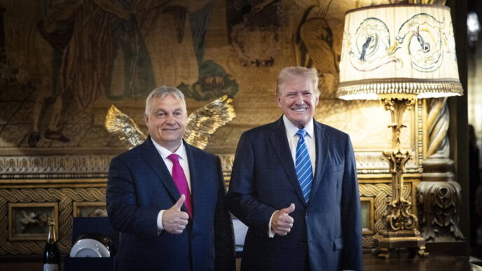 Ungheria Contro Gli Aiuti Mili