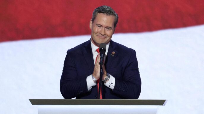 Waltz E Hegseth In Crisi3A Tens
