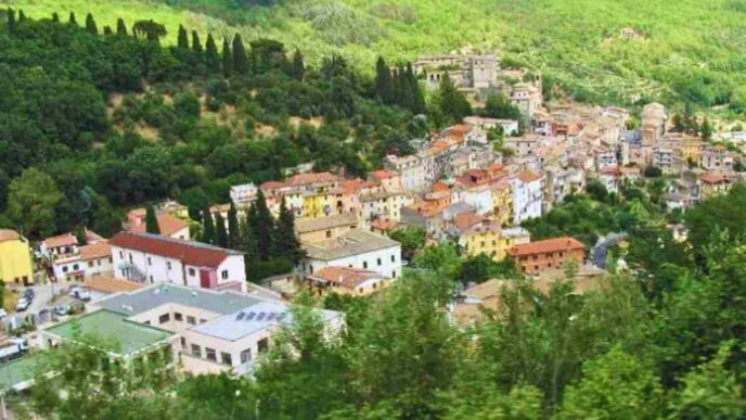 Il Bellissimo Borgo Di Arsoli
