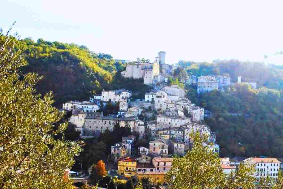 il borgo di cantalice