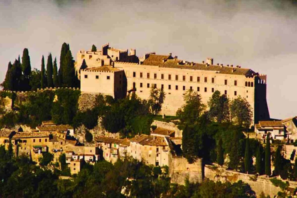 scoprire rocca sinibalda