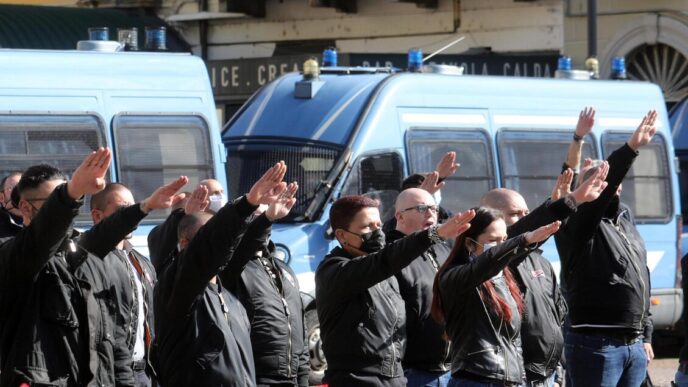 A Dongo Il 27 Aprile Tra Memor