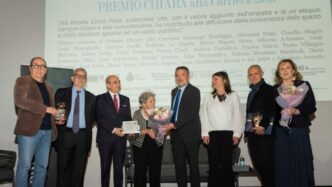 Amalia Ercoli Finzi Riceve Il