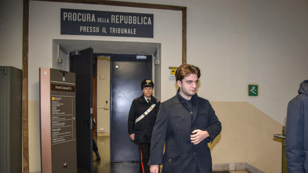 Archiviazione Per Violenza Ses