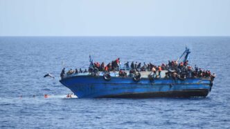 Arrestati Tre Pakistani Per Fa