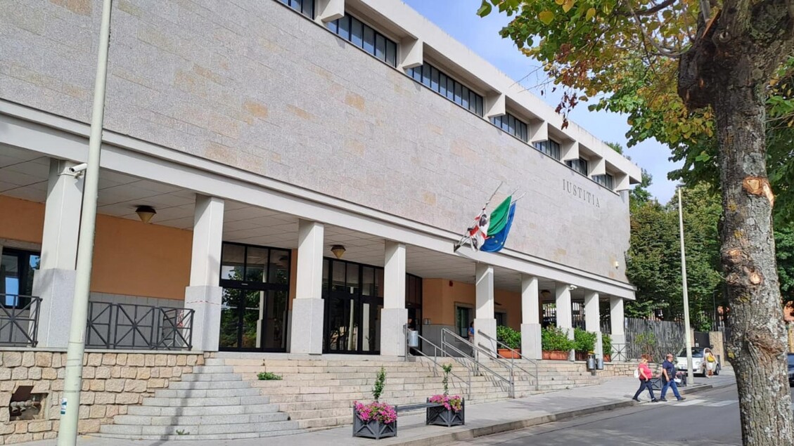 Assolto Da Accuse Di Abuso3A L27