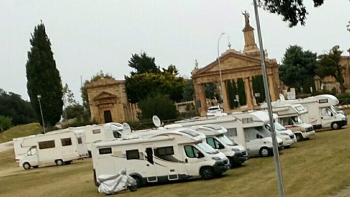 Aumento Delle Aree Camper E Cr