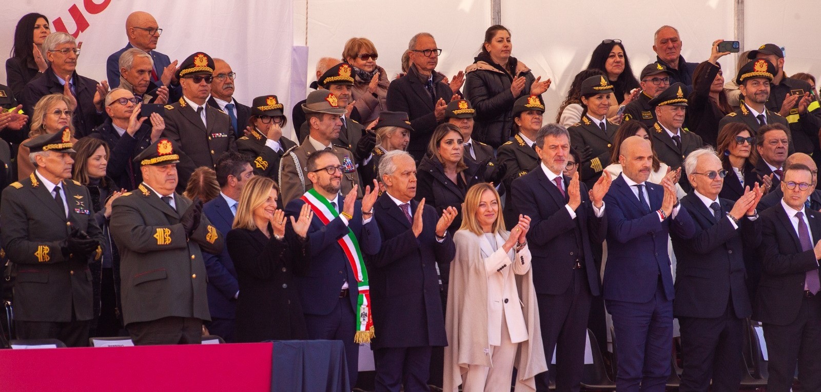 Cerimonia Toccante Per I Vigil