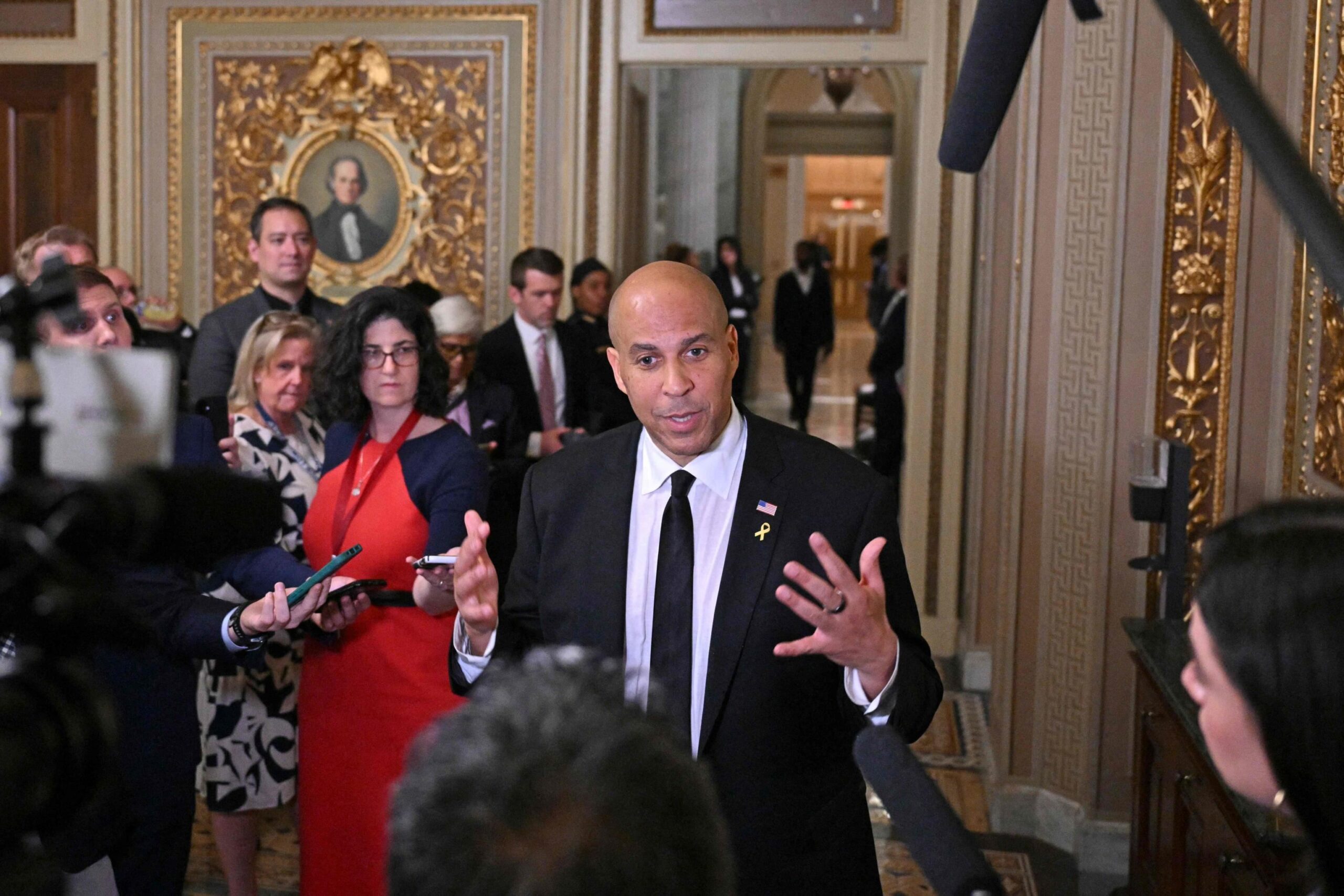 Cory Booker Stabilisce Un Nuov Scaled