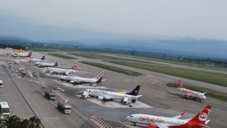 Crescita Del Traffico Aereo In