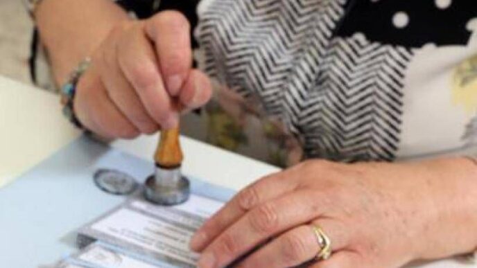 Elezioni Italiane3A Sondaggi Ev