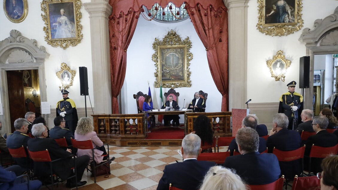 Emergenza Pendenze Nella Giust