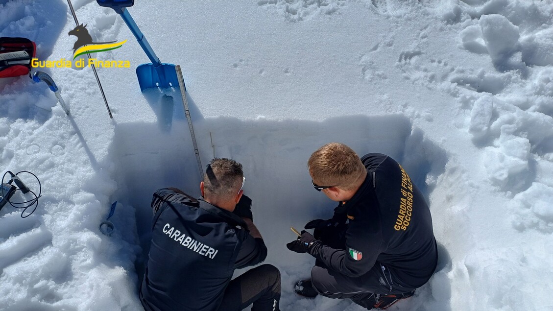 Esercitazione Di Soccorso Alpi