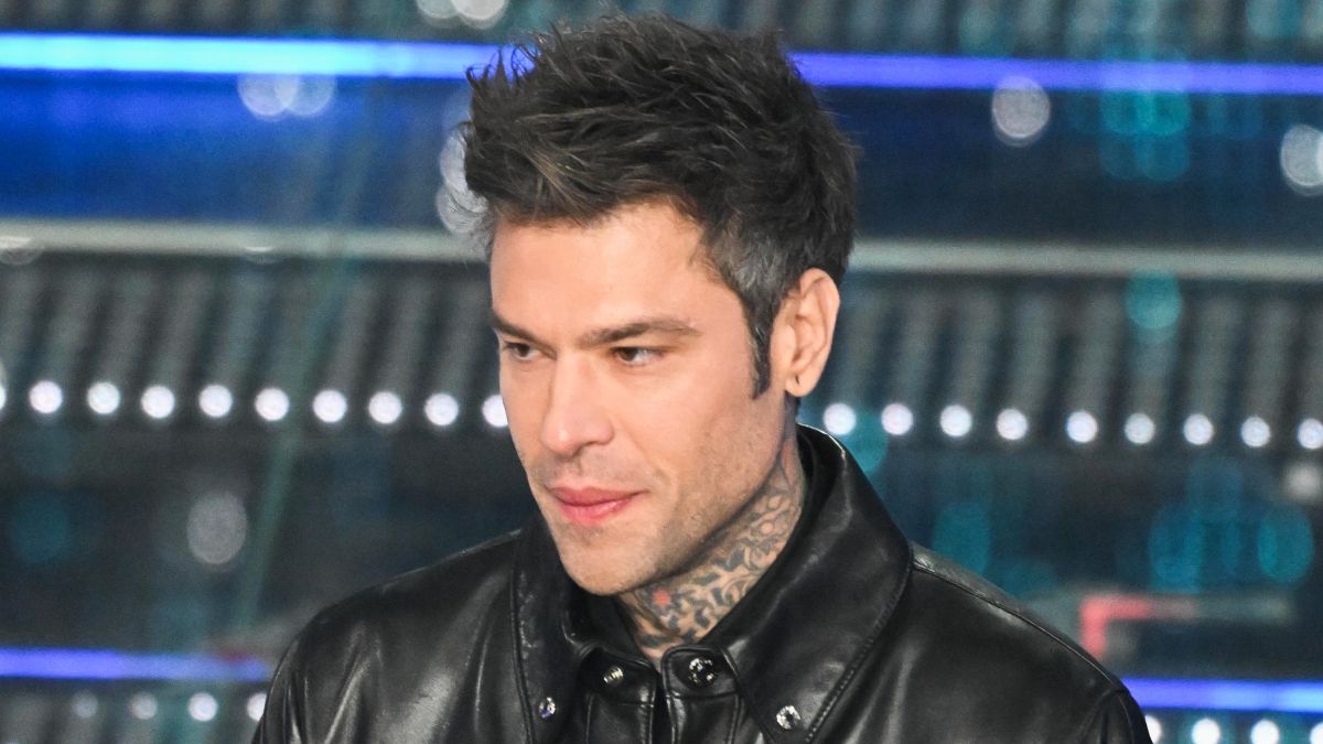Fedez Sorprende I Fan Con Un T