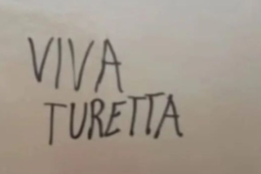 Frasi Sessiste E Simboli Estre