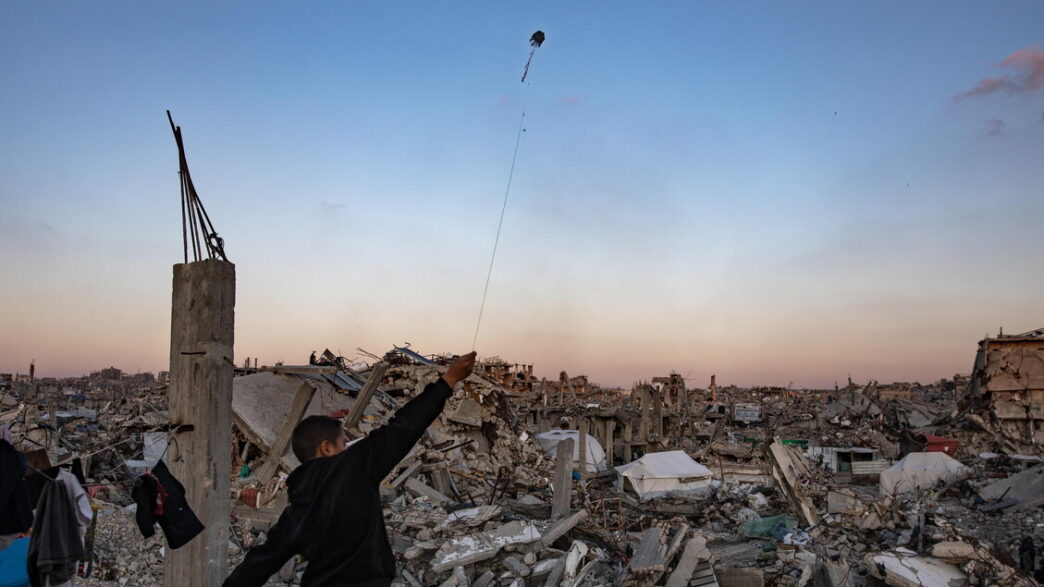 Gaza2C 39 Palestinesi Uccisi E