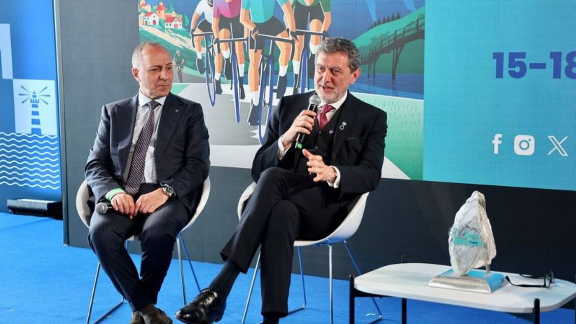 Il Giro D27Abruzzo Di Ciclismo3A