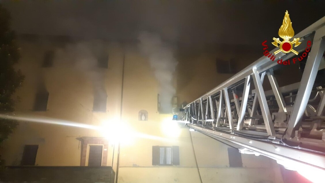 Incendio A Bolano3A Vigili Del