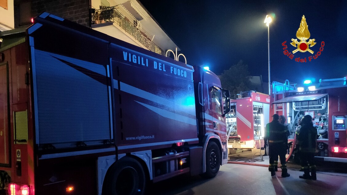 Incendio Mortale Ad Acerra3A Un