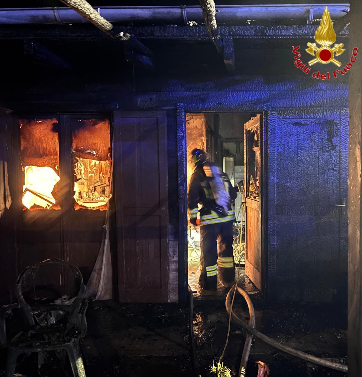 Incendio Notturno A Civitavecc