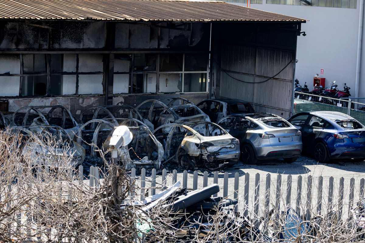 Indagini In Corso Sulle28099Incendi