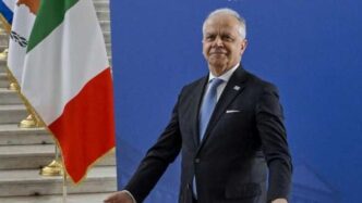 Italia Al Centro Dell27Emergenz