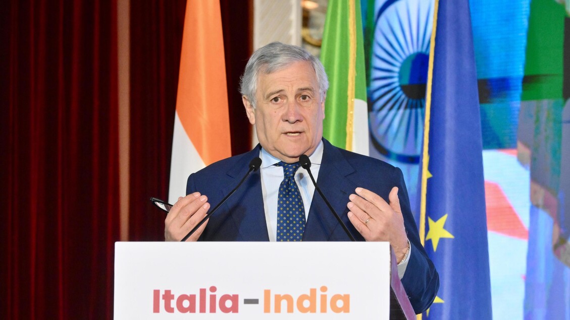 Italia E India3A Un Incontro St