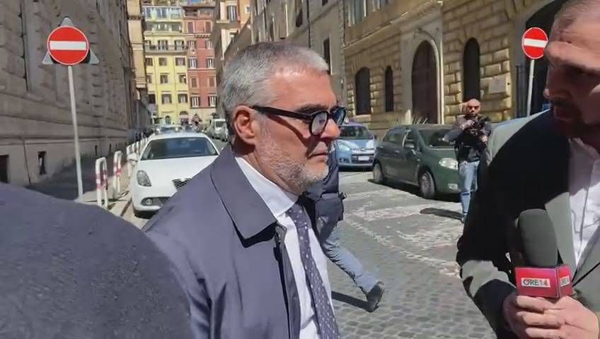 L27Avvocato Di Mark Samson Si S
