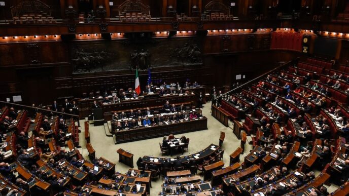 La Camera E Il Senato Approvan