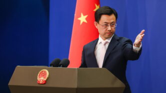 La Cina Smentisce Negoziati Co