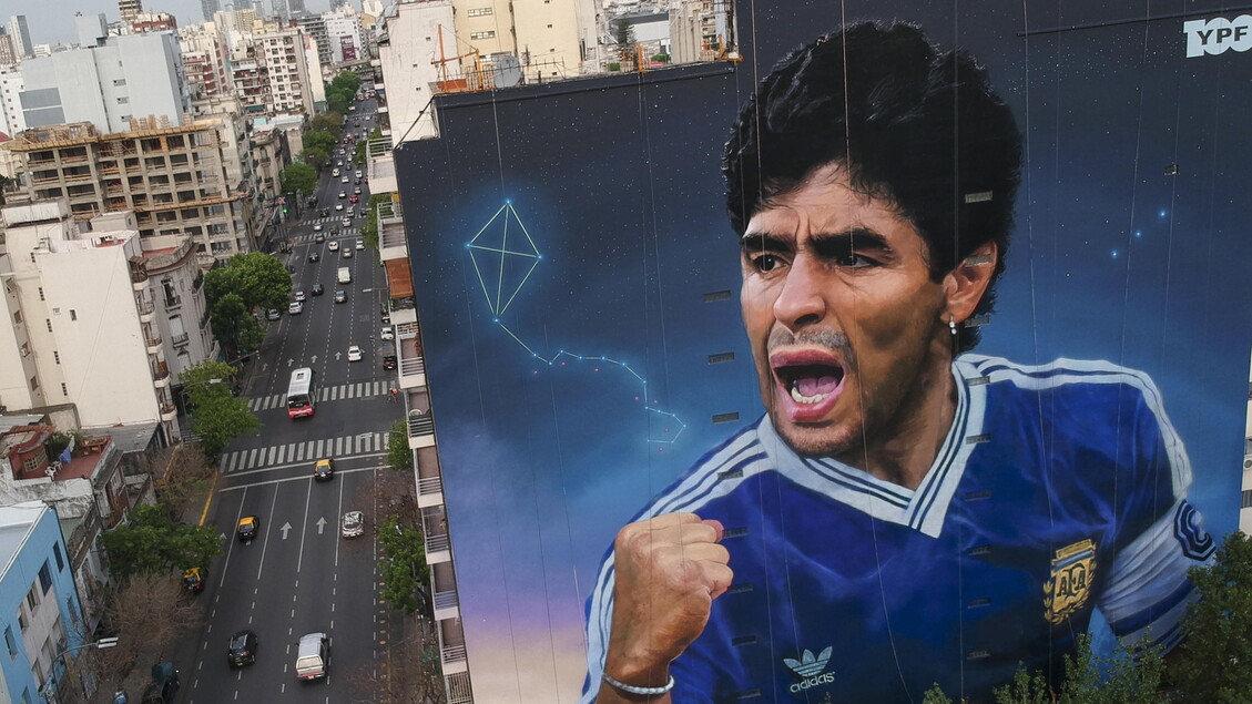 La Morte Di Maradona3A Esami Ri