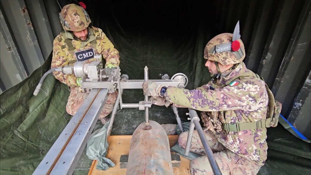 La Neutralizzazione Della Bomb