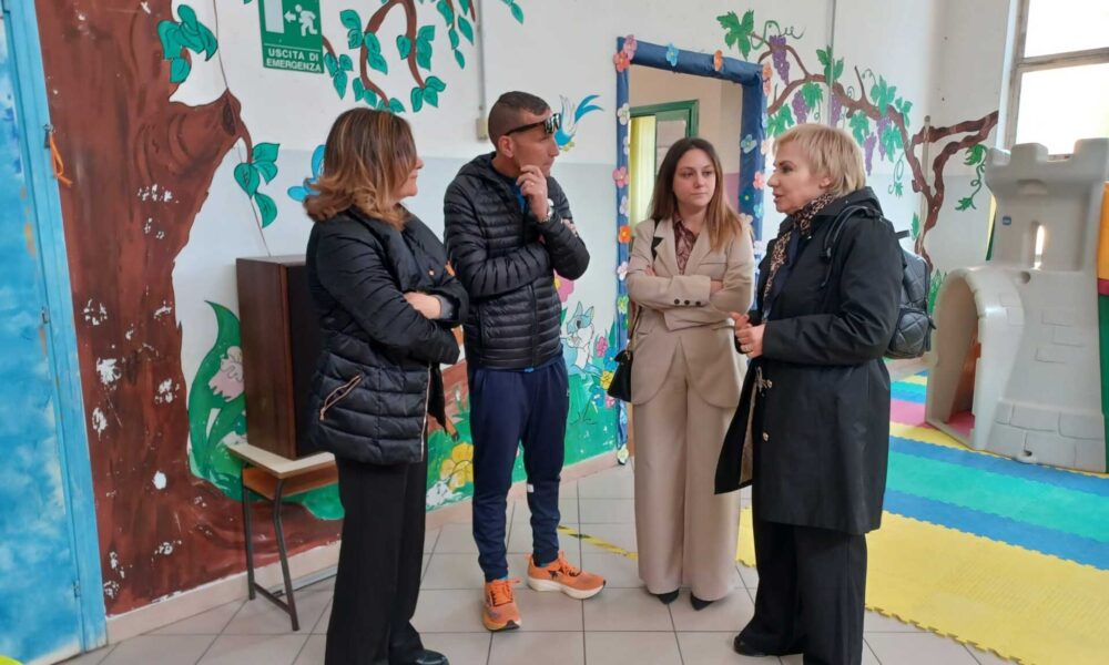 Latina Scalo3A Furto Alla Scuol