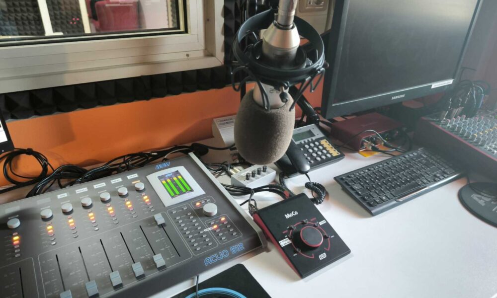 Le Radio Italiane Si Fermano P