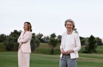 Le Reazioni Politiche Alle Nuo