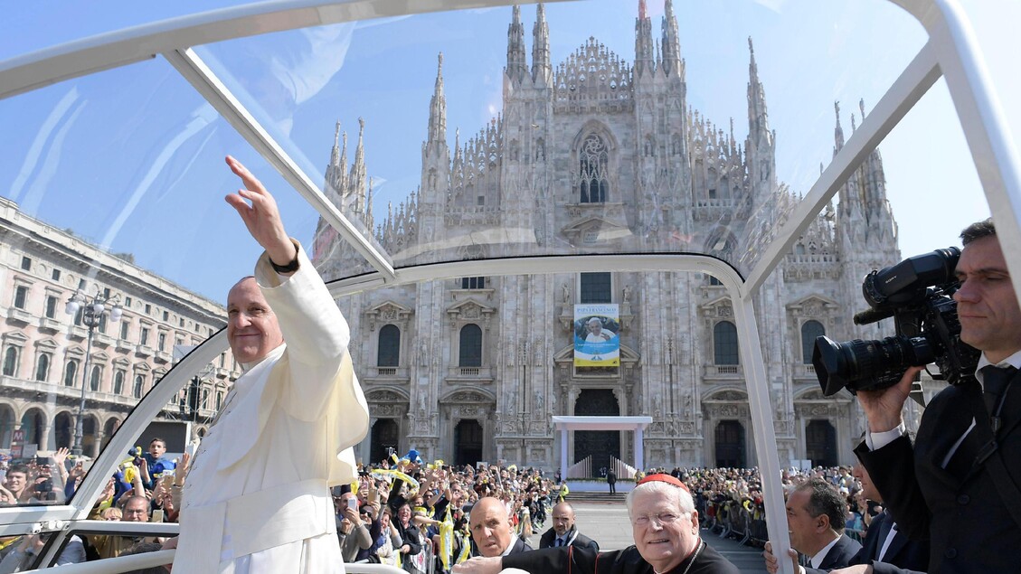 Lombardia Ricorda Papa Frances