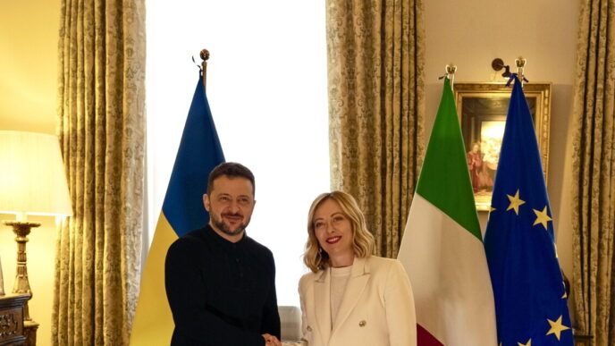 Meloni E Zelensky A Palazzo Ch
