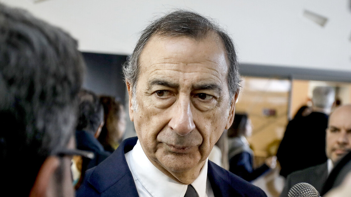 Milano2C Il Sindaco Chiede Di F