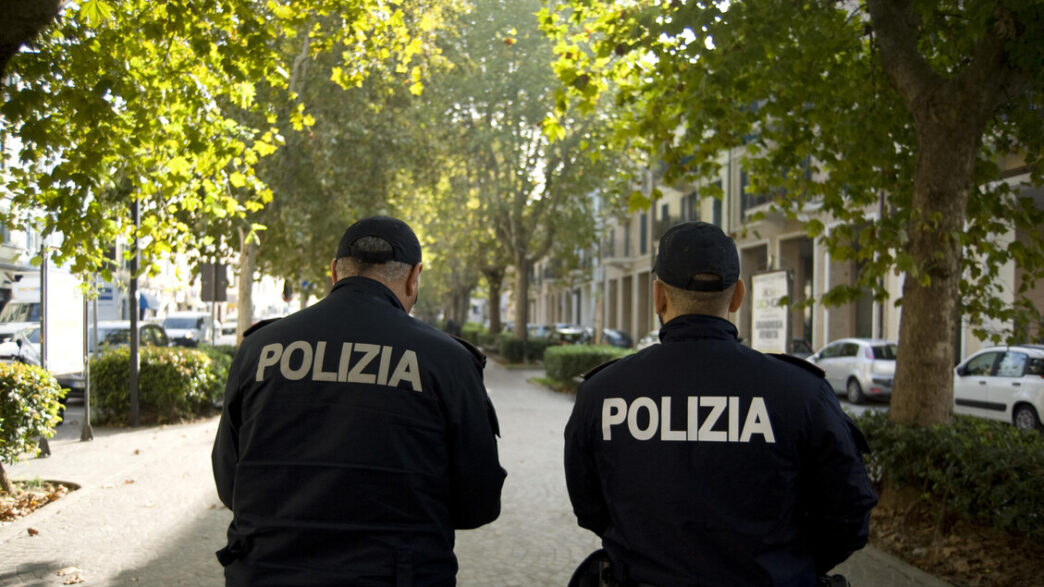 Milano3A Accoltellato Un Giovan