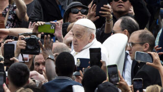 Napoli E Papa Francesco2C Un Le