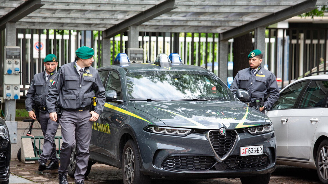 Operazione Contro Il Riciclagg