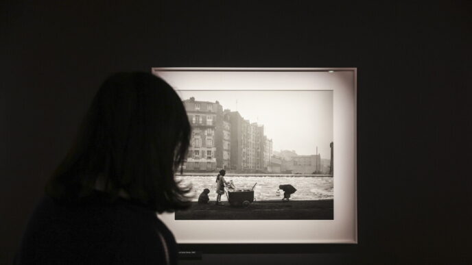 Parigi Celebra Robert Doisneau