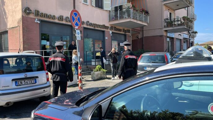 Rapina In Banca A Via Portuens