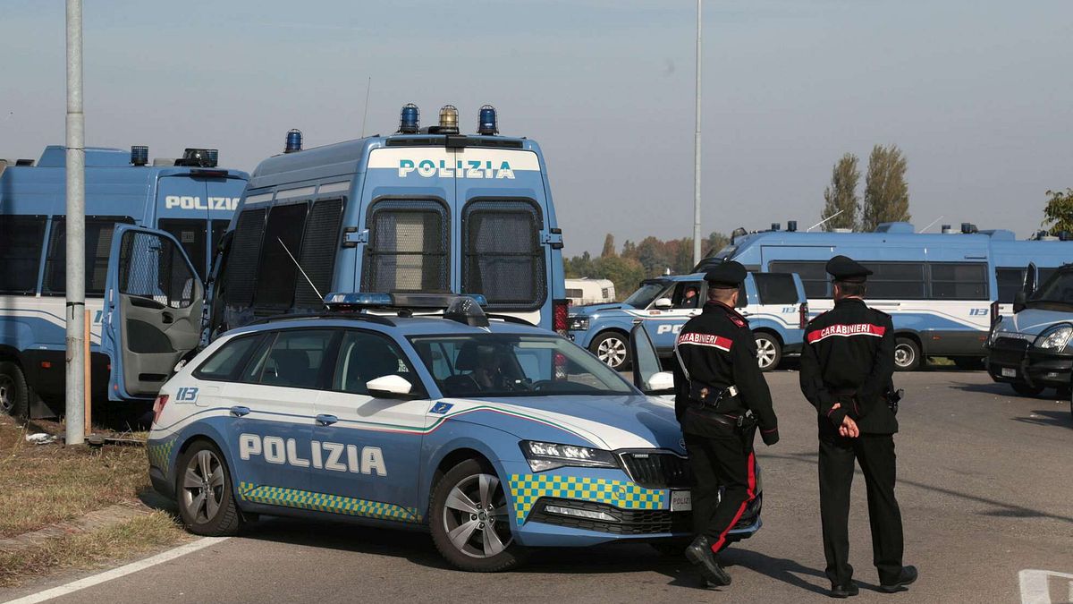 Rave Notturno Con 500 Partecip