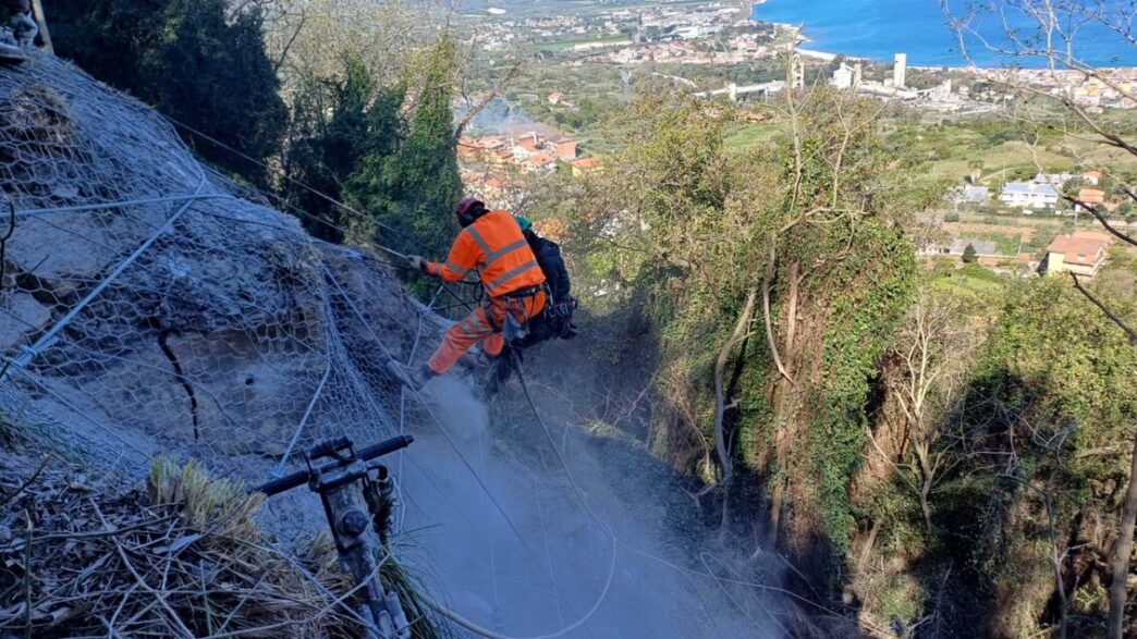 Riapre La Strada Statale 18 Ti