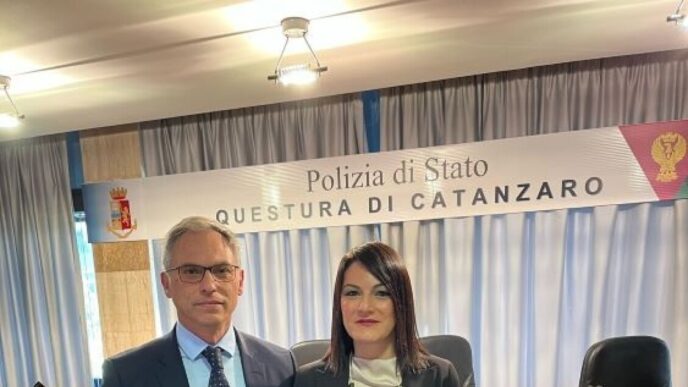 Rosaria Di Blasi C3A8 Il Nuovo Ca