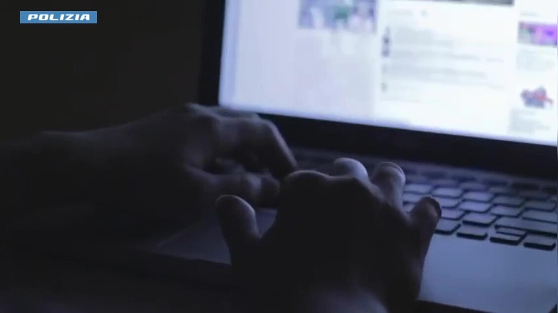 Scoperta Una Rete Di Pedoporno